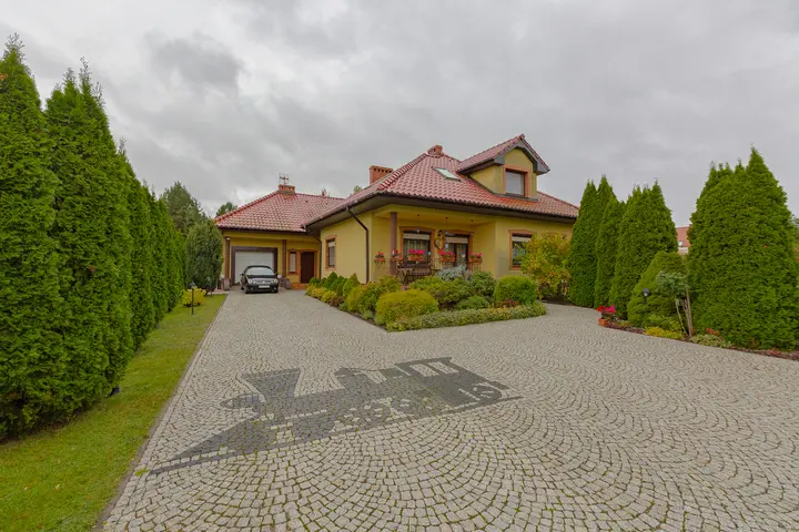 Dom wolnostojący, 226,94 m², Oborniki Śląskie