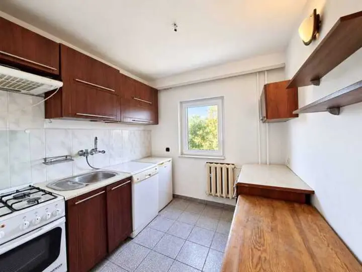 Mieszkanie 2-pokojowe, 51 m², Skarbimierz